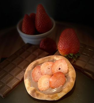 73- Chocolate ao Leite com Morangos