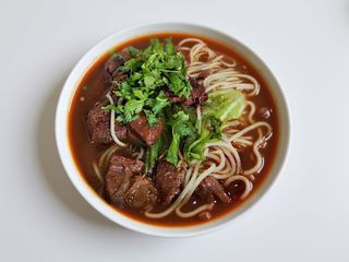 67.Sopa de Massa com Vaca（红烧牛肉汤面）