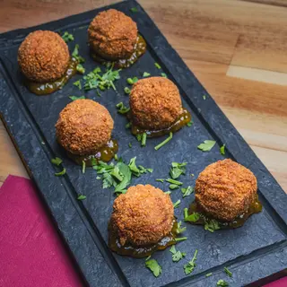 Bolinhas de Alheira