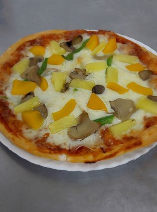 Pizza Tropical (Média)