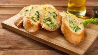 Pão de Alho com Fiambre e Queijo