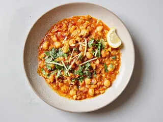 Chana Bhatoora