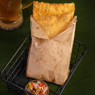 Pastel de Feira - Calabresa