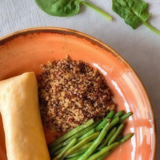 Crepe de Pescada e espinafres (s/ glúten) c/ Quinoa de lima (a partir das 12h00)