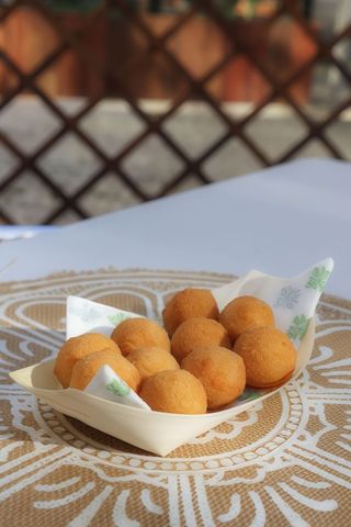 Mini bolinhas de queijo