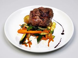 Filé Mignon com Redução de Porto 