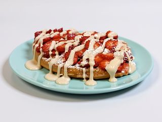 Waffle de kinder bueno com fruta