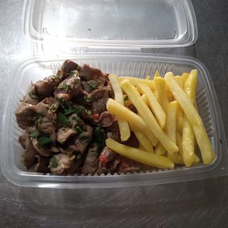 Moelas Estufadas C/Batata Frita