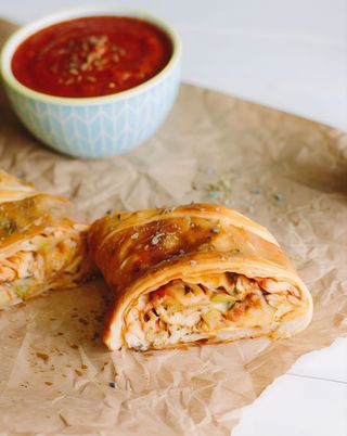 Stromboli Frango Média