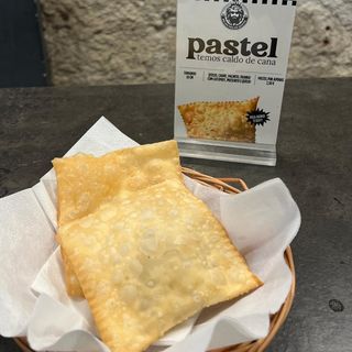 PASTEL DE FEIRA