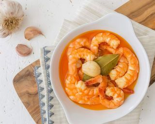 Camarão Flambeado ao Alhinho