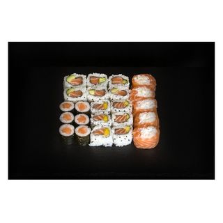 Maki Super Salmon 24 pecas ,