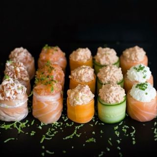 Menu Gunkan 15 pecas