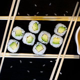 Hossomaki Abacate ﻿( 8 peças )::