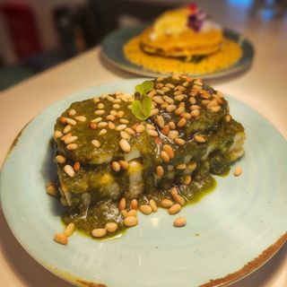 Focaccia Queijo Cabra e Pesto