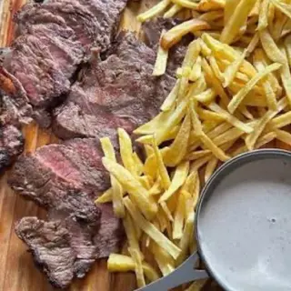 Bife ao alinho
