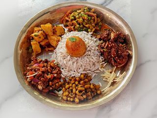 chicken Khaja set