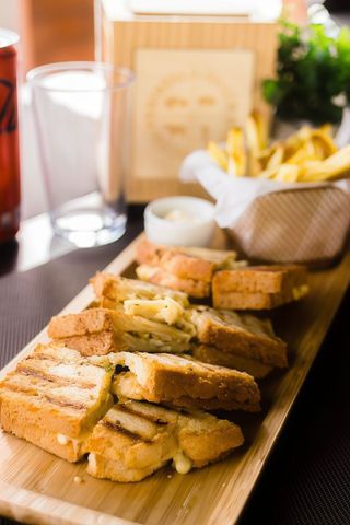 Tosta Inteira Santos Nicolau