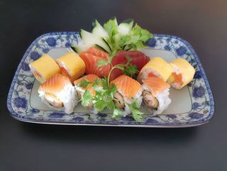 MENU S1 (12 PIECES)