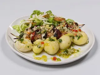 Espetada de Lulas com Camarão