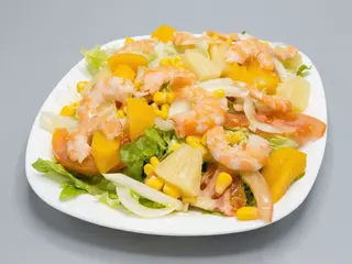 Salada de Camarão