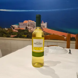 Vinho branco da casa