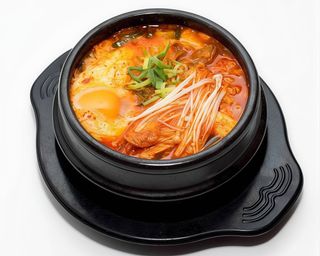 Kimchi-Jjigae