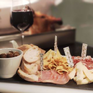 Tabua de Queijos e Enchidos