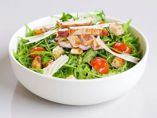 Salada de Escalopes de Frango