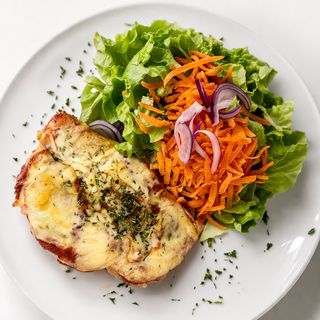 Filé de frango parmegiana