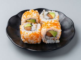 23.Uramaki Ovas Vermelhos