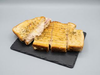 Menu Tosta Especial de frango,atum ou delícias do mar 