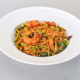 Wok de Massa com Camarão