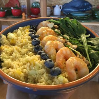 Bowl de Camarão e Bulgur