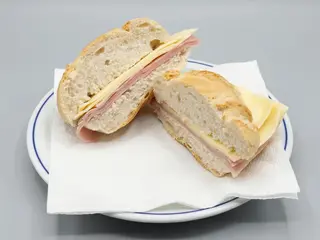 Sandes Mista de Queijo e Fiambre