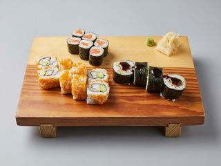 23.Maki rolls 18 peças