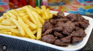 Picanha Acebolada com batata