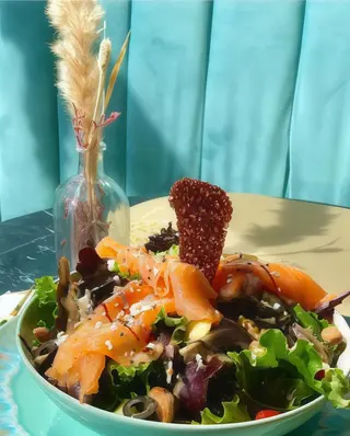 Salada de Salmão