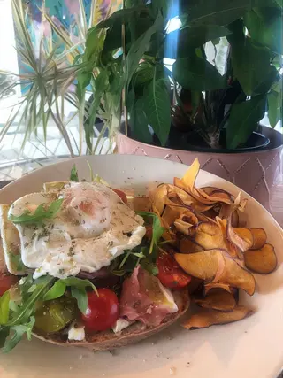 Tosta de Presunto e Brie