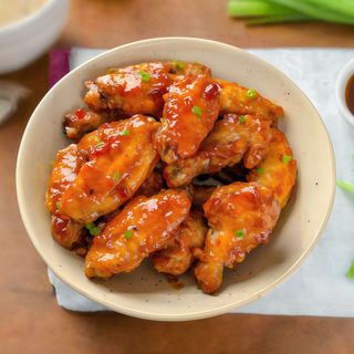 Assas de frango com molho coreano (Molho Picante e doce) 6un