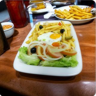 Hambúrguer no Prato