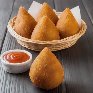COXINHA DE FRANGO | CHICKEN COXINHA | COXINHA DE POLLO
