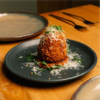 Arancini Rosso (1 unid.)