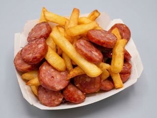 Batata Frita com Calabresa