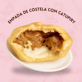 Empada de costela com catupiry