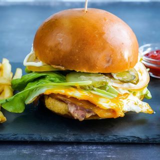 Burger manus 2