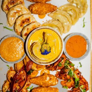 Momo Platter