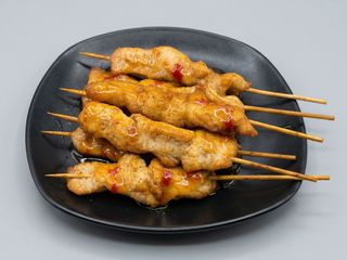 56 espetada de frango 6 uni.