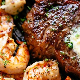 BIFE DE CARNE COM MARISCOS