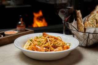 Linguine com camarão